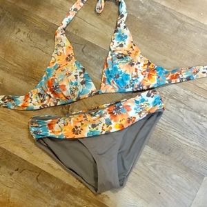 Ann Cole Two piece bikini set.